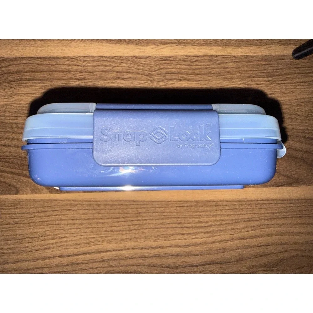 SnapLock Sandwich Container Blue Leak Proof 2 Cup NEW